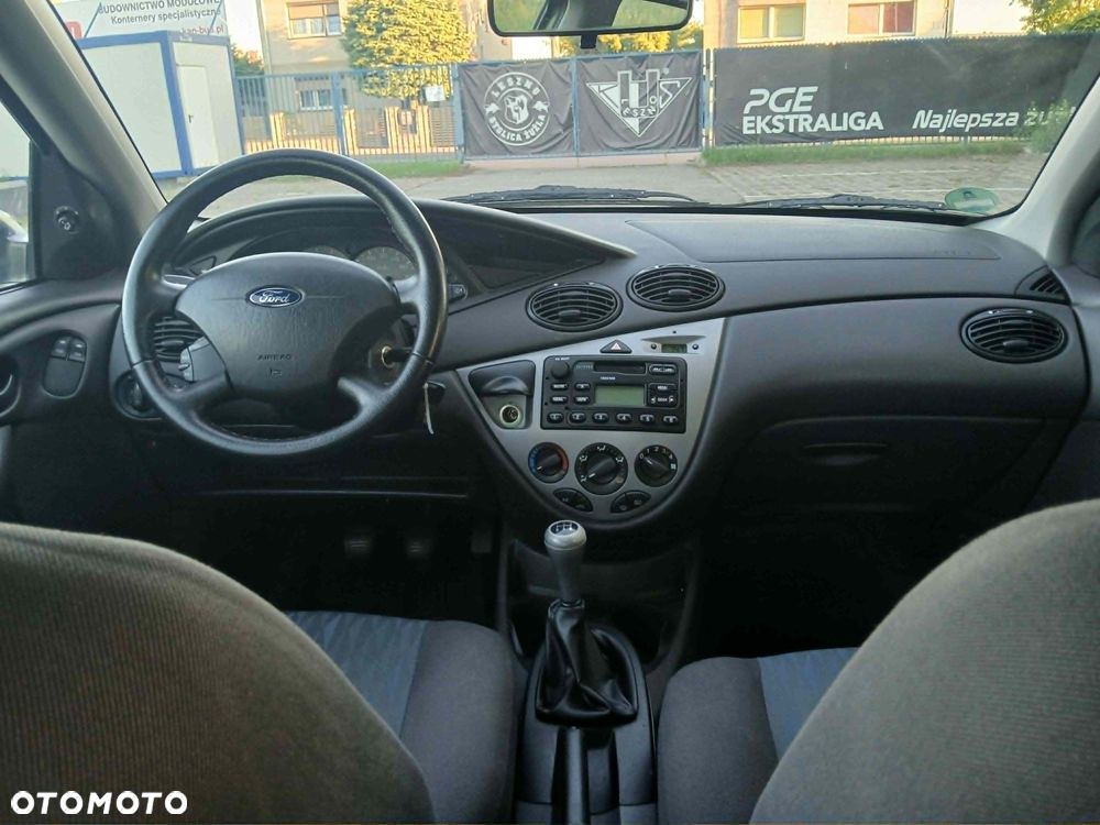 Ford Focus - 9