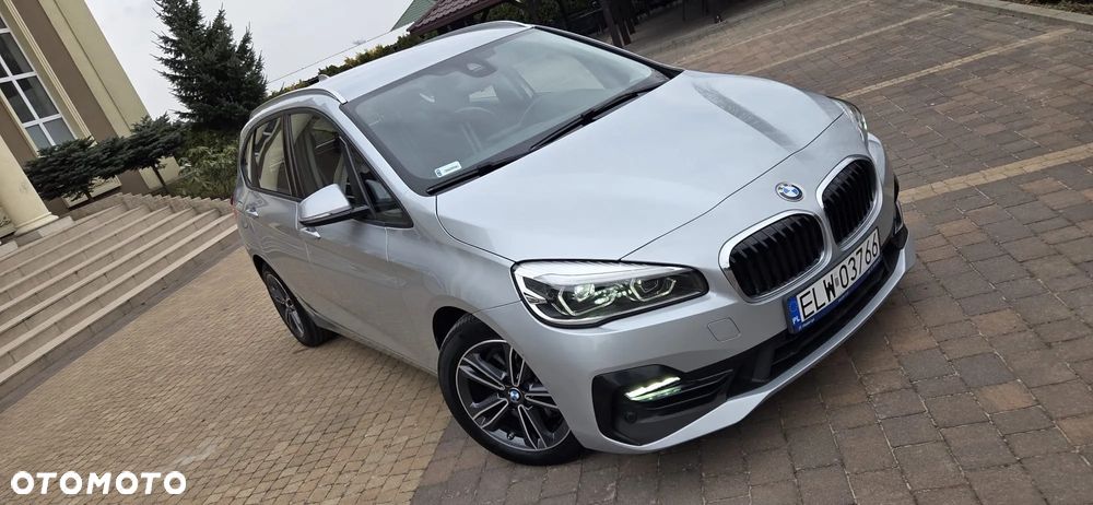 BMW Seria 2 220d xDrive - 1
