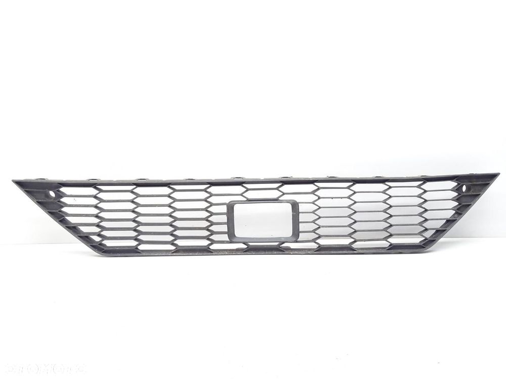 ATRAPA ŚRODKOWA ZDERZAKA PRZÓD PRZEDNIA 5F0853667K SEAT LEON III 5F LIFT - 1