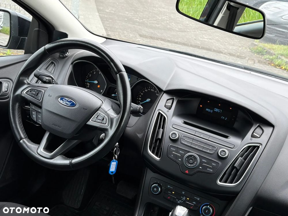 Ford Focus 1.6 Gold X PowerShift - 14