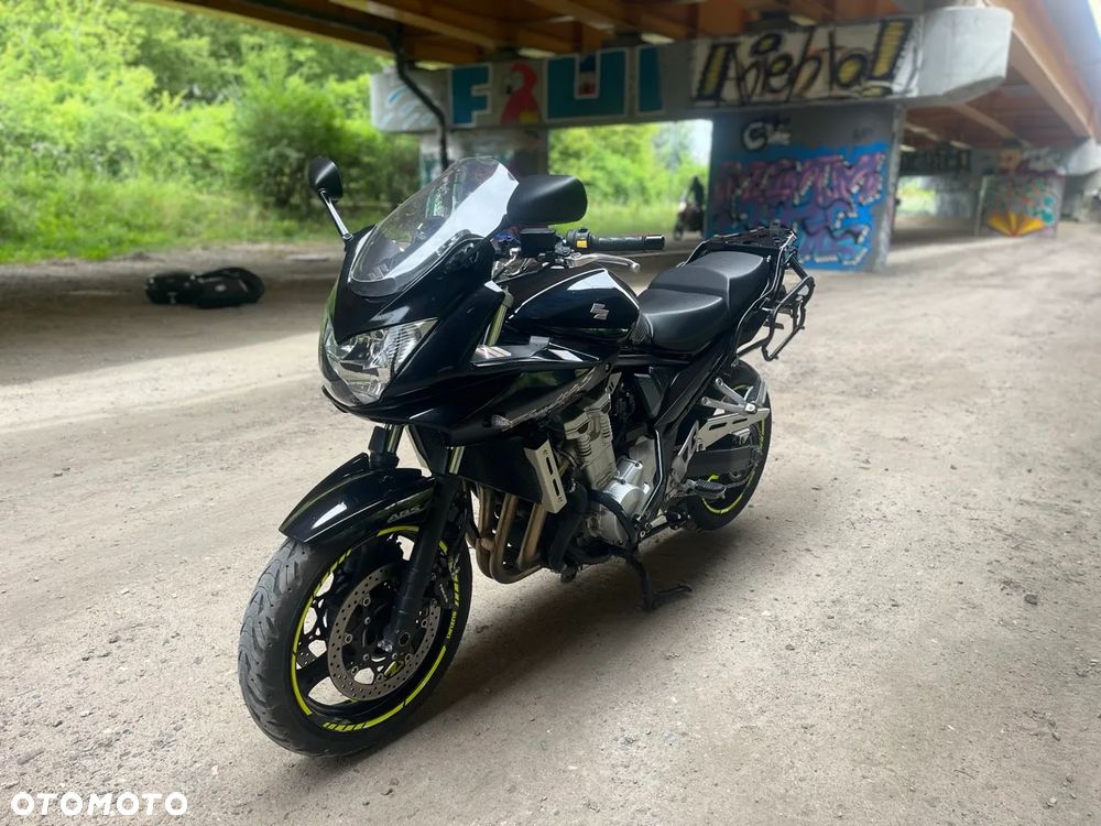 Suzuki Bandit - 10