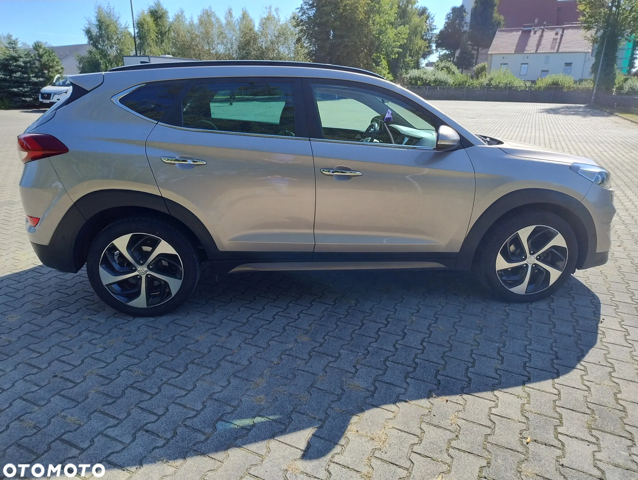 Hyundai Tucson 1.7 CRDI BlueDrive Premium 2WD DCT - 12