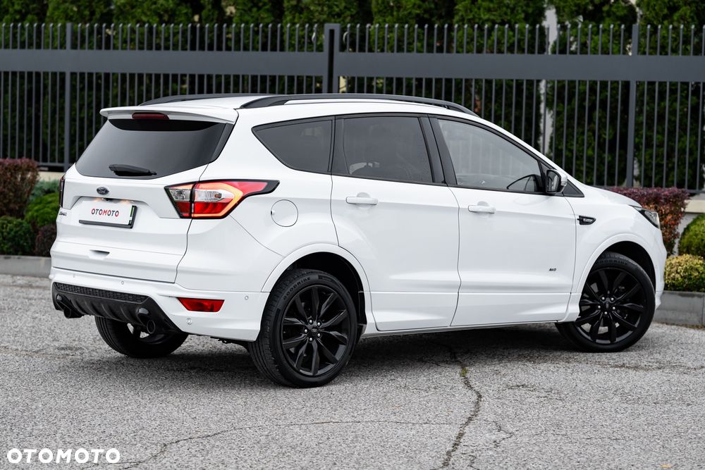 Ford Kuga 2.0 TDCi 4x4 ST-Line - 16