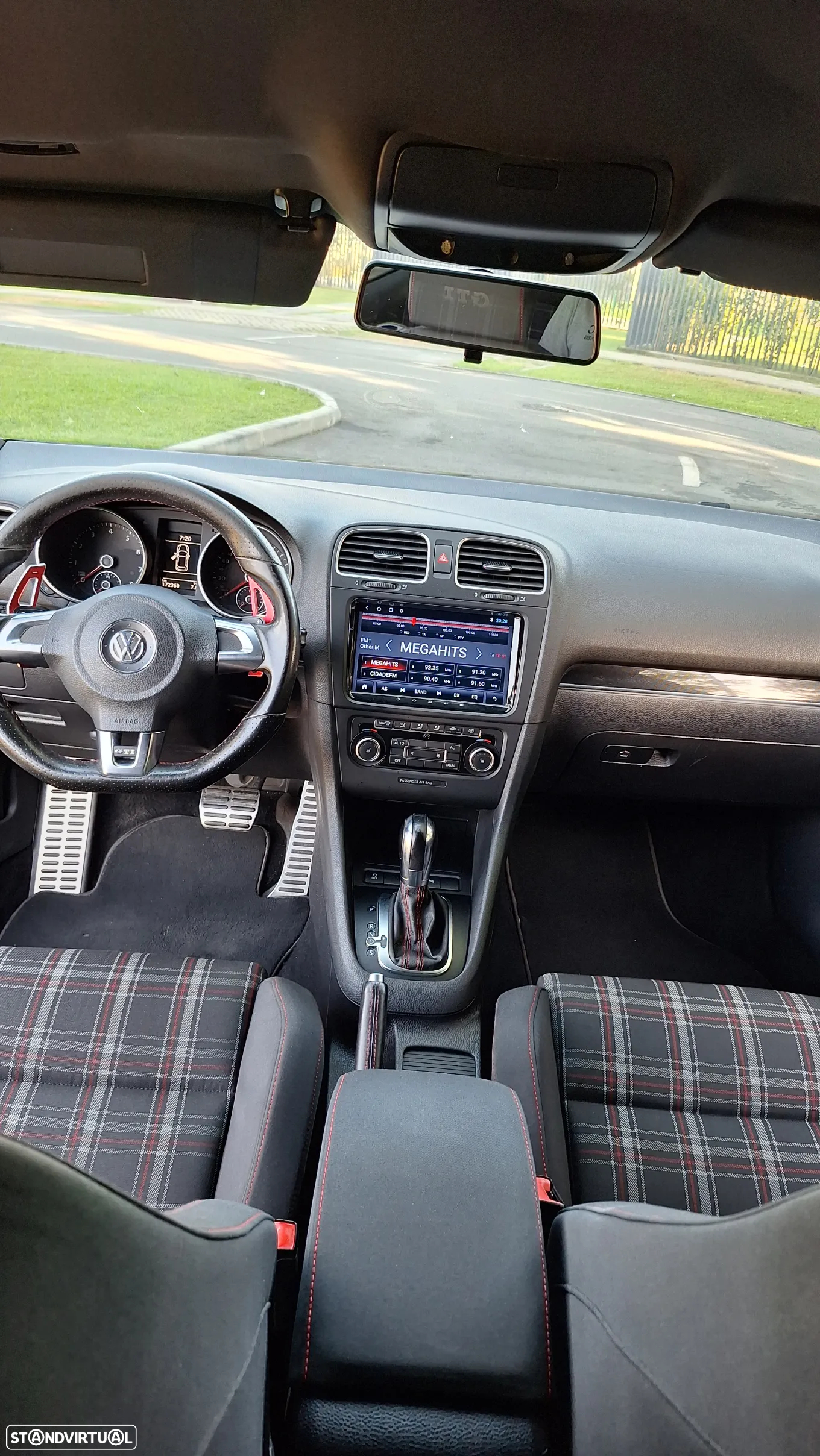 VW Golf 2.0 GTI DSG - 9