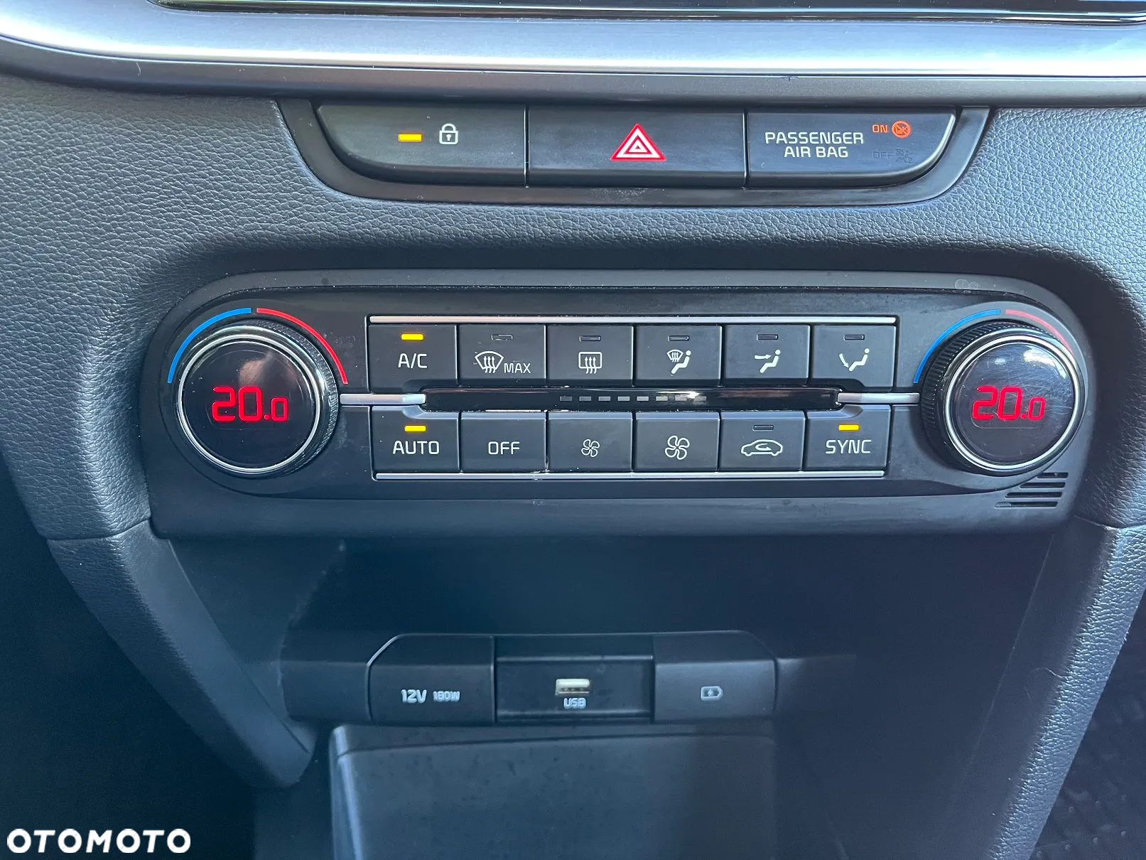 Kia Ceed 1.5 T-GDI M - 21