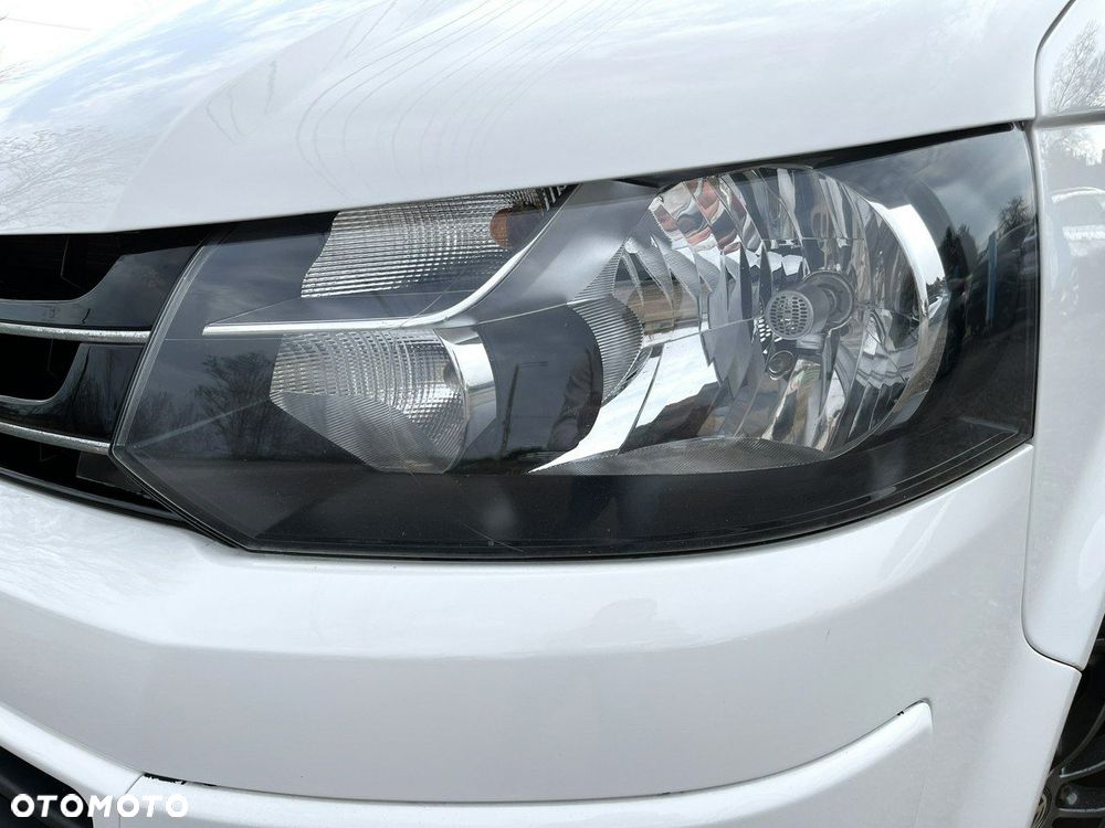 Volkswagen Transporter - 21