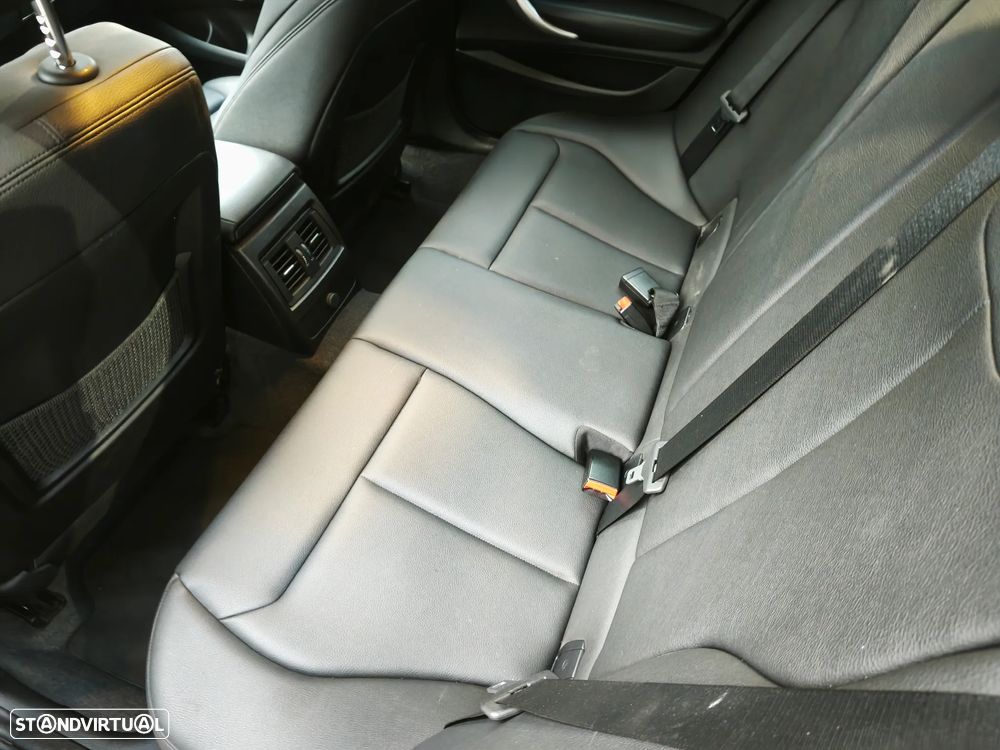 BMW 116 d EDynamics Line Sport - 19