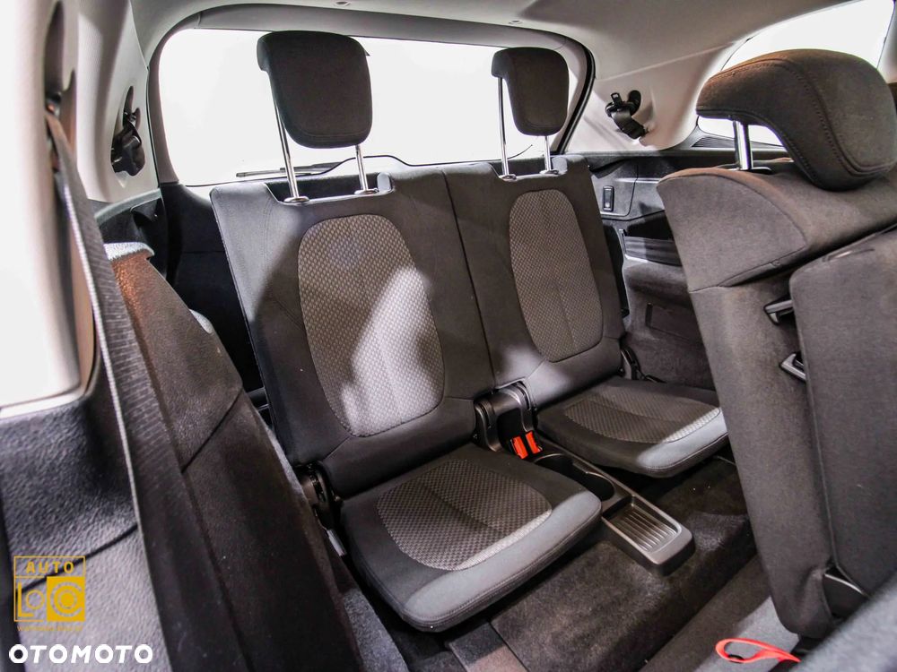 BMW Seria 2 216d Gran Tourer Advantage - 12