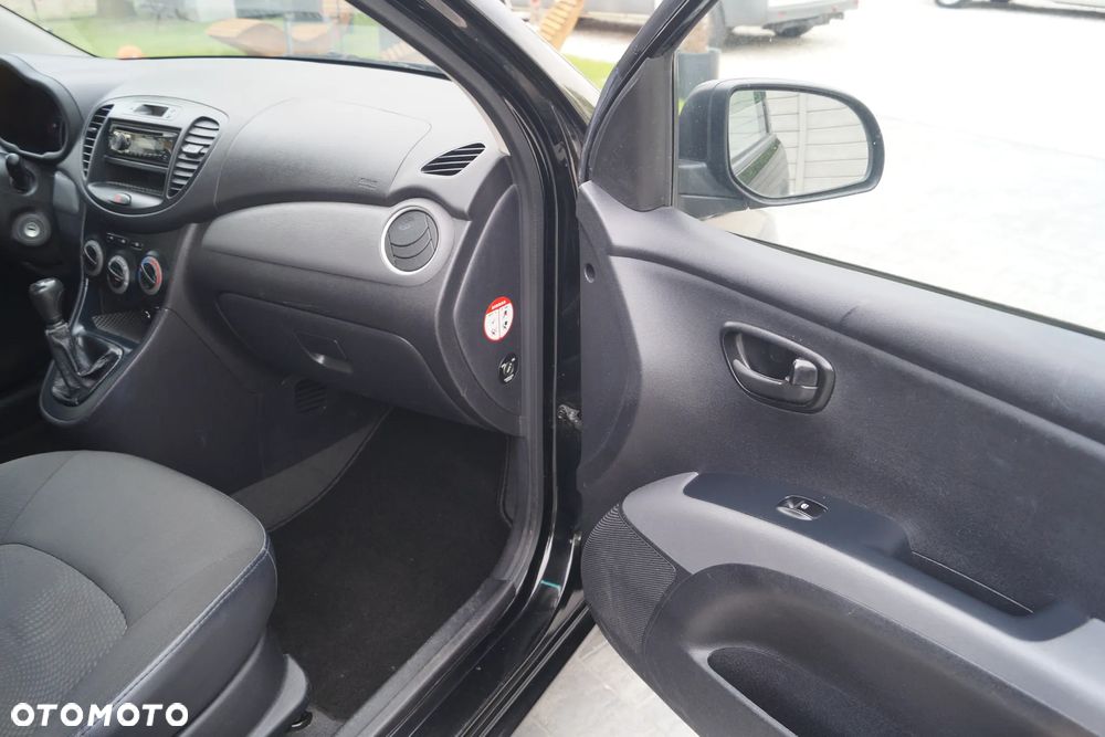Hyundai i10 1.1 Edition 20 - 28