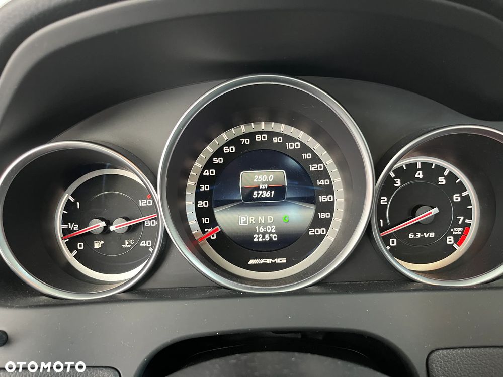 Mercedes-Benz Klasa C 63 AMG AMG SPEEDSHIFT MCT - 23