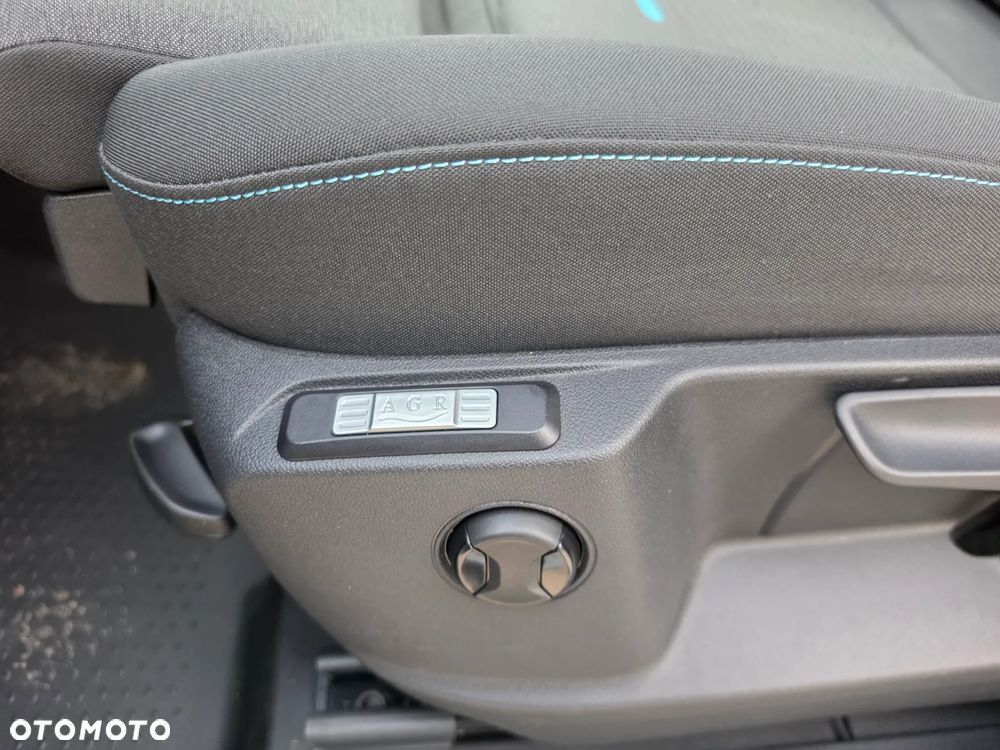 Ford Transit Connect - 31