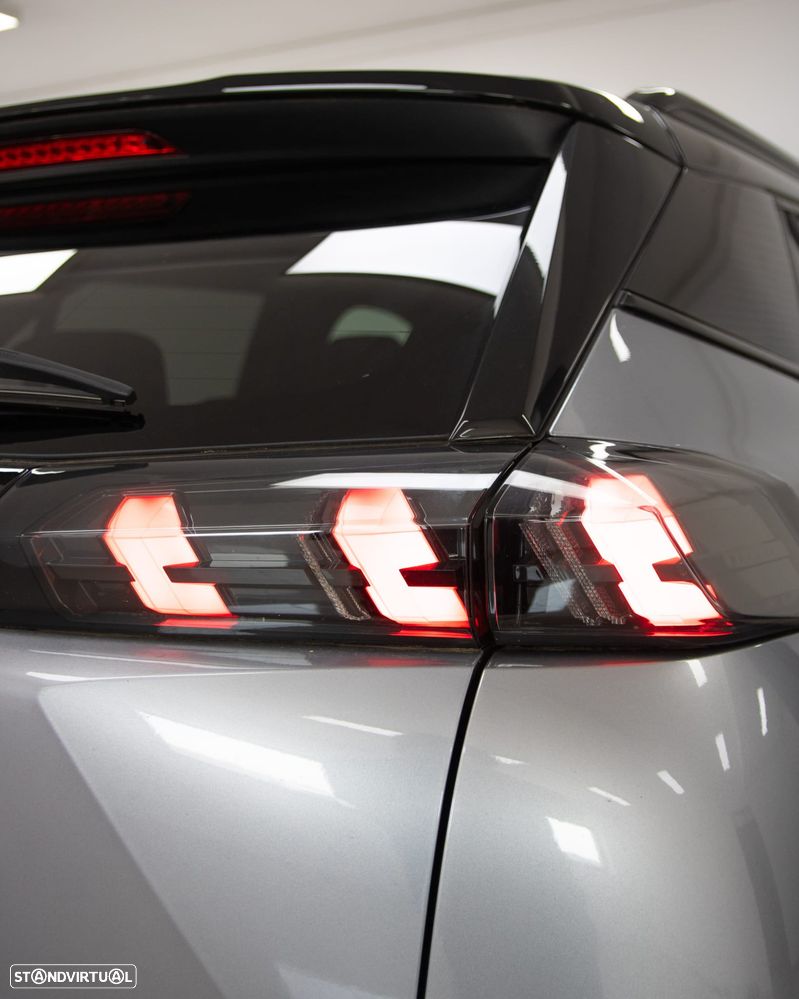 Peugeot 2008 - 10