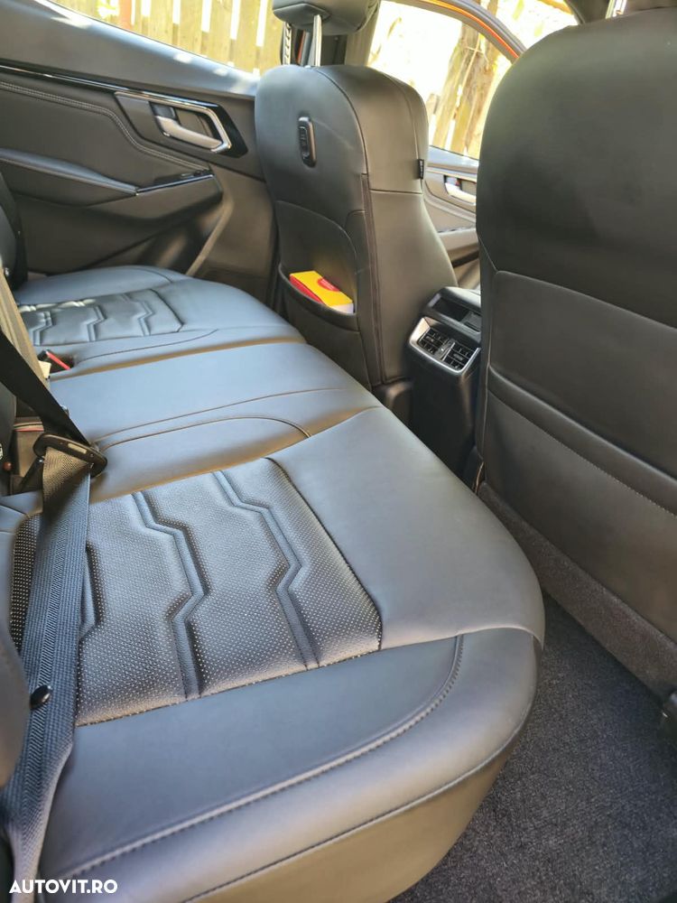 Isuzu D-Max 1.9 DSL 4x4 Double Cab AT Executive - 37
