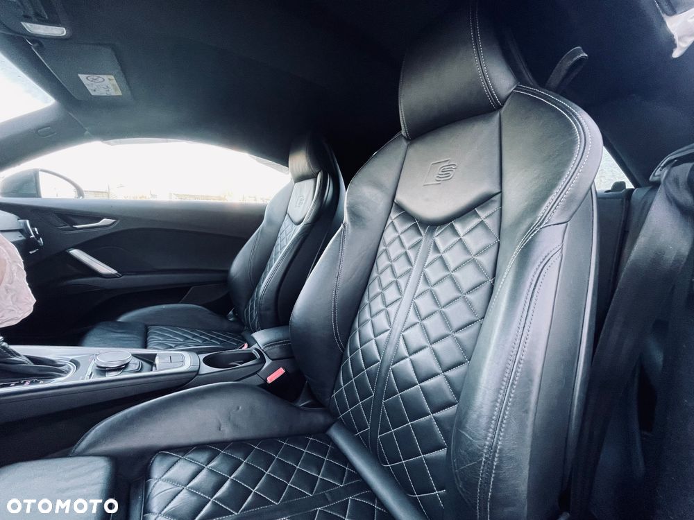 Audi TT Coupé 2.0 TFSI quattro S tronic - 33