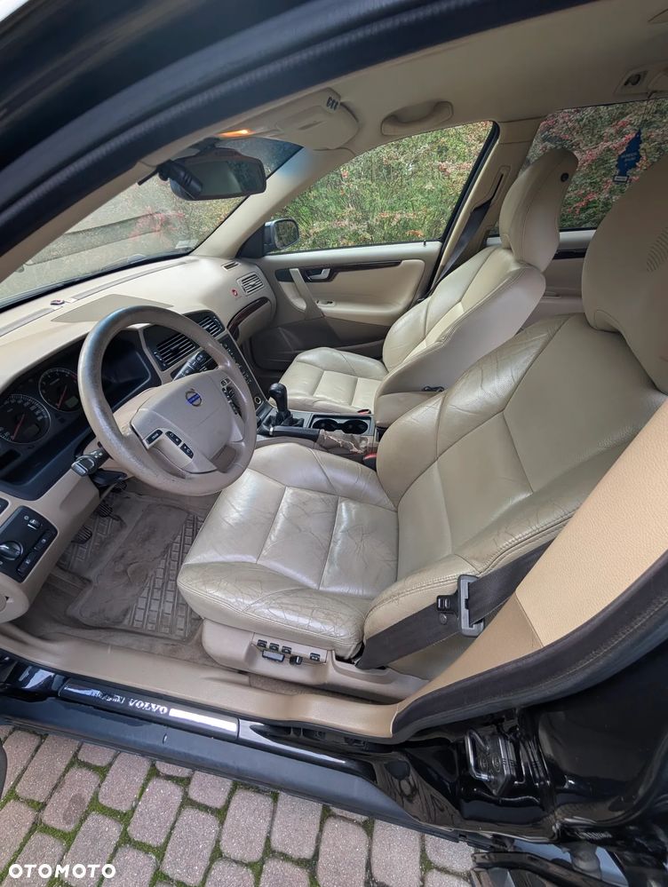 Volvo V70 2.5 T Optima - 13