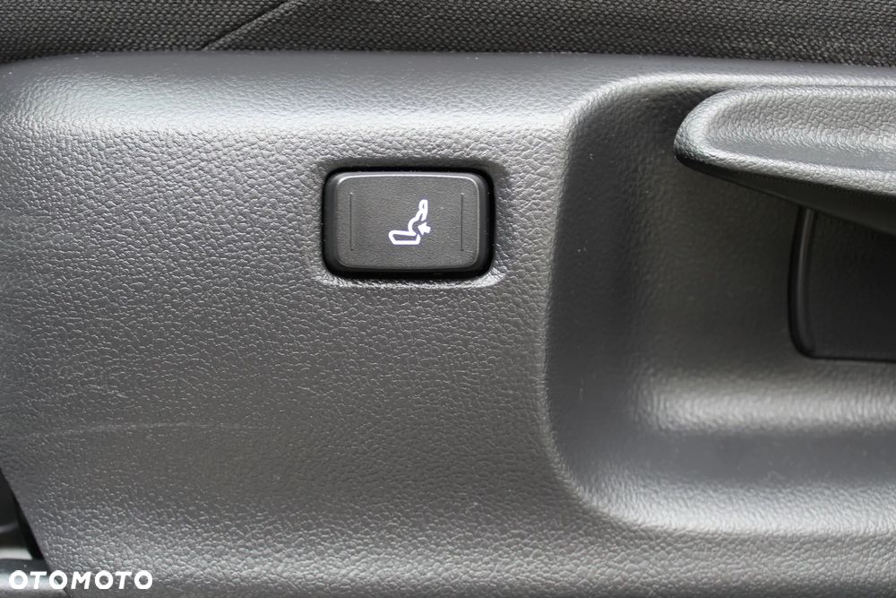 Toyota Corolla Cross 2.0 Hybrid Comfort - 18