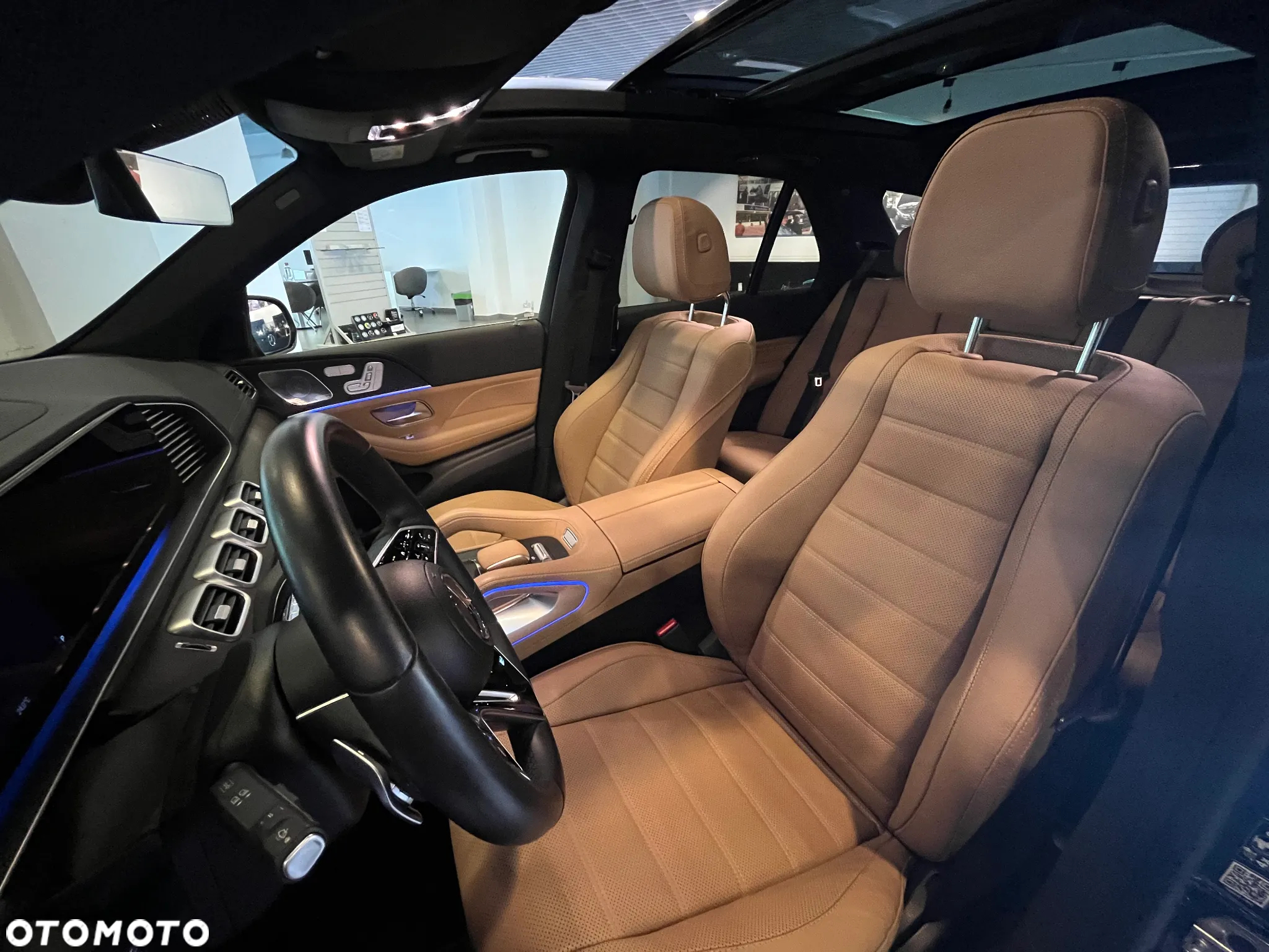 Mercedes-Benz GLE - 23