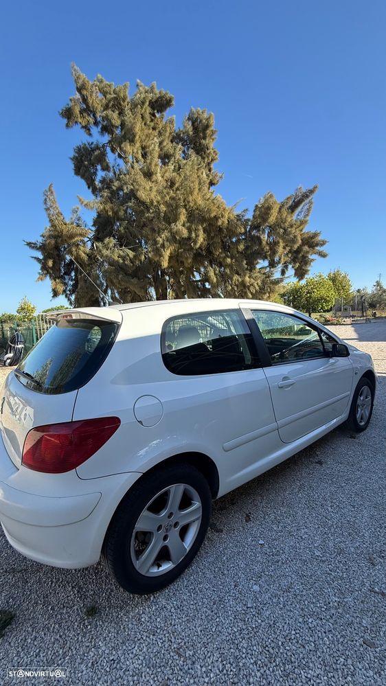 Peugeot 307 1.6 HDi XS Premium - 3