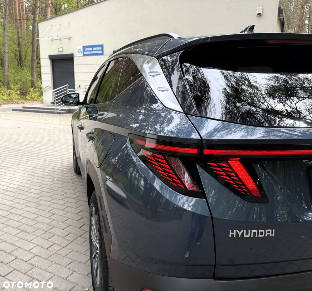 Hyundai Tucson 1.6 T-GDi HEV Executive 4WD - 12