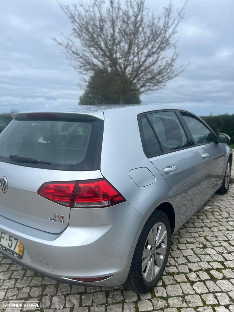 VW Golf 1.6 TDi Trendline BlueMotion - 6