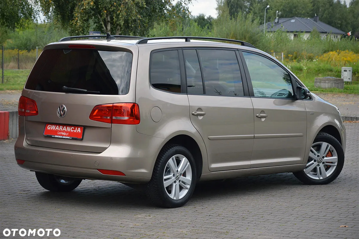 Volkswagen Touran 2.0 TDI DPF DSG MATCH - 27