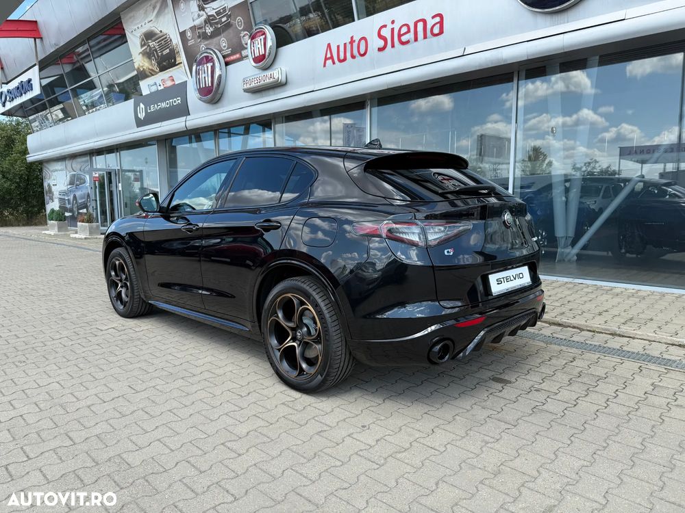 Alfa Romeo Stelvio 2.0 Turbo AWD AT8 Intensa - 4