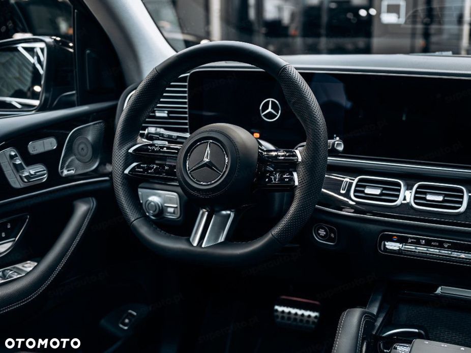 Mercedes-Benz GLE - 9