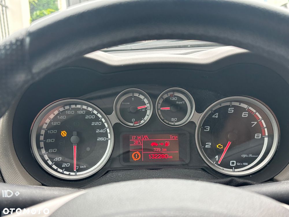Alfa Romeo Mito 0.9 TwinAir Distinctive - 26