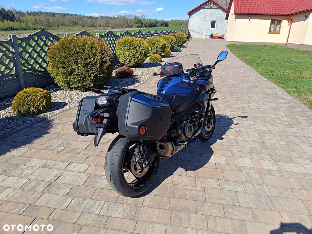 Suzuki GSX 1000 - 10