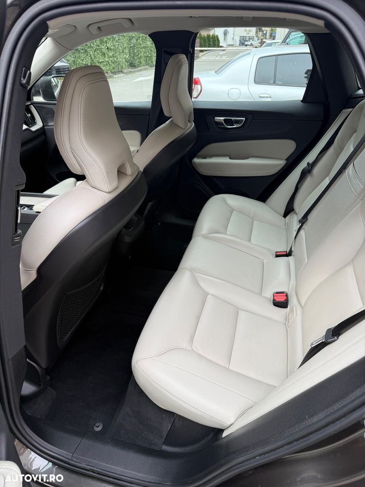 Volvo XC 60 D4 Geartronic Inscription - 16