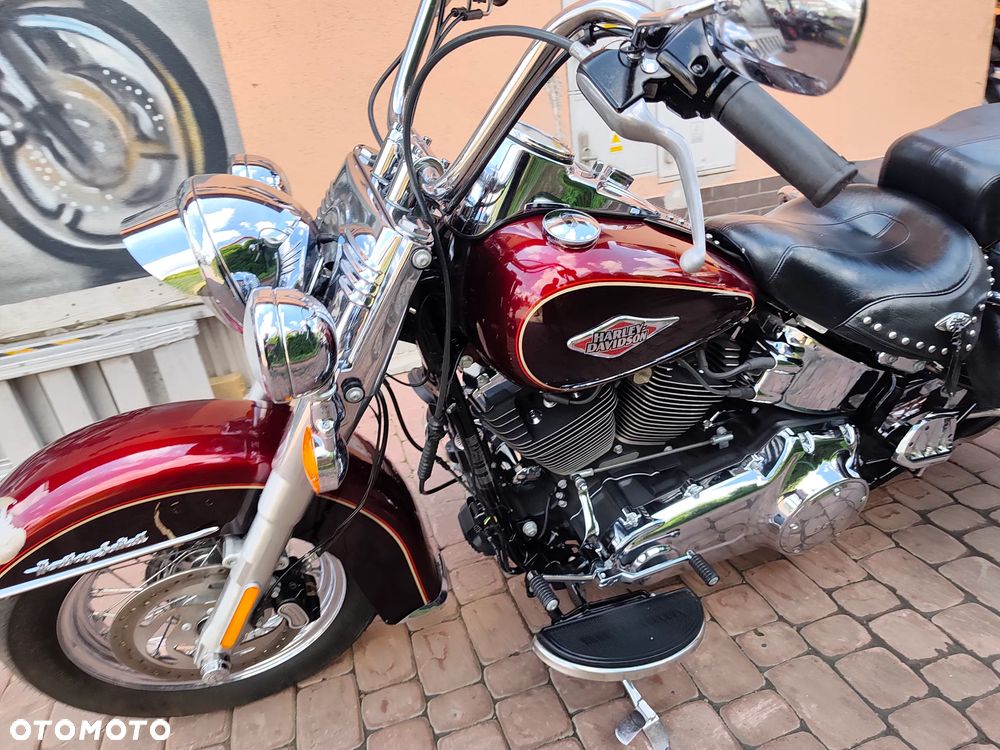 Harley-Davidson Softail Heritage Classic - 16