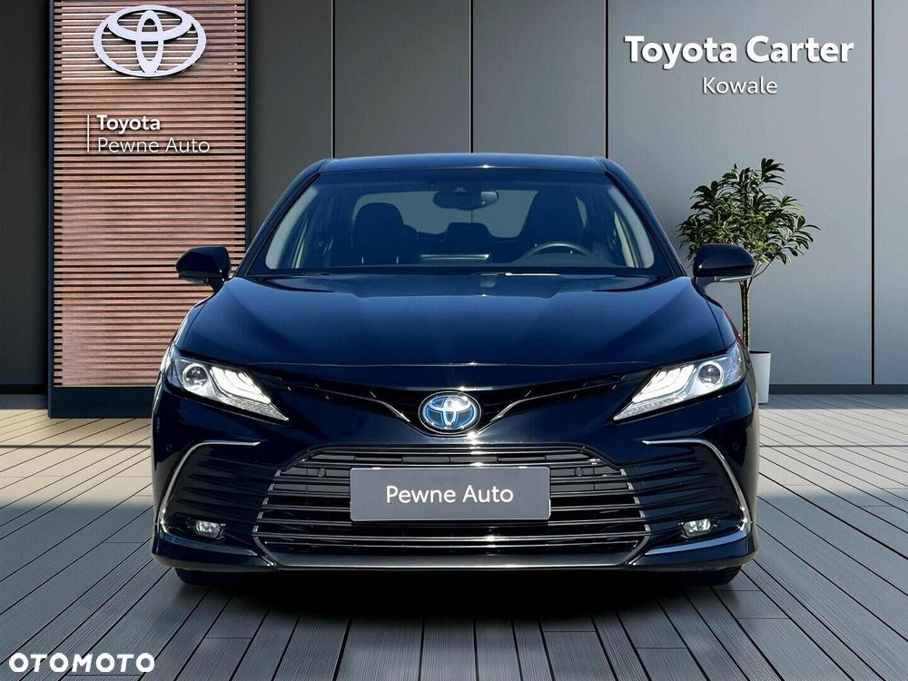 Toyota Camry 2.5 Hybrid Executive CVT - 9