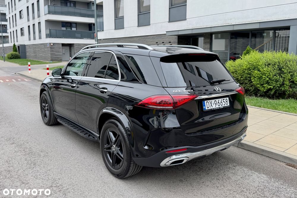 Mercedes-Benz GLE 300 d 4-Matic - 4
