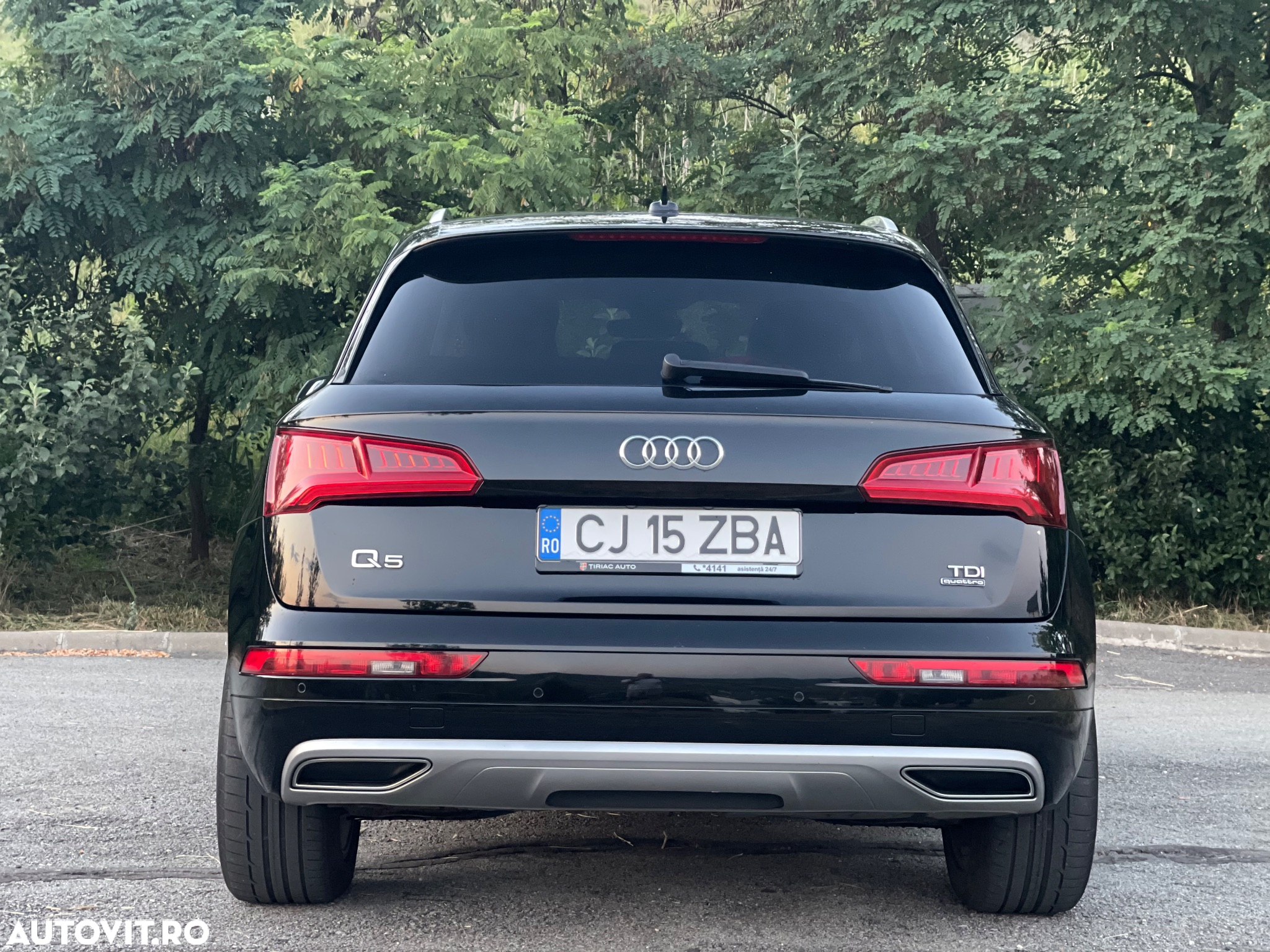 Audi Q5 2.0 40 TDI quattro S tronic Design - 8