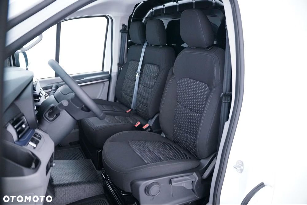 Maxus Deliver 7 L2H1 - 18