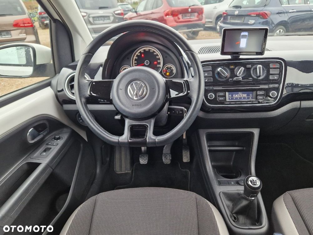 Volkswagen up! - 15