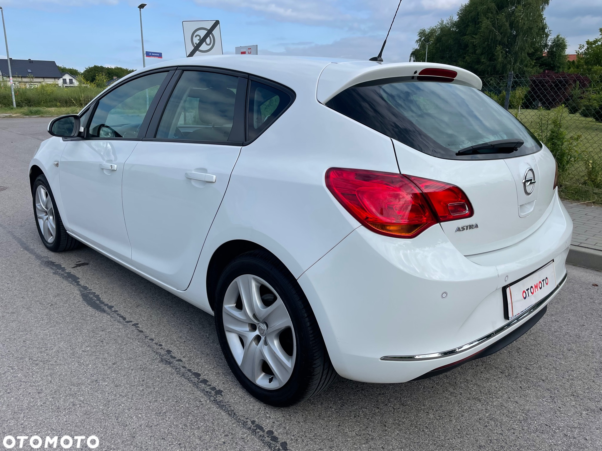 Opel Astra 1.4 Active - 23