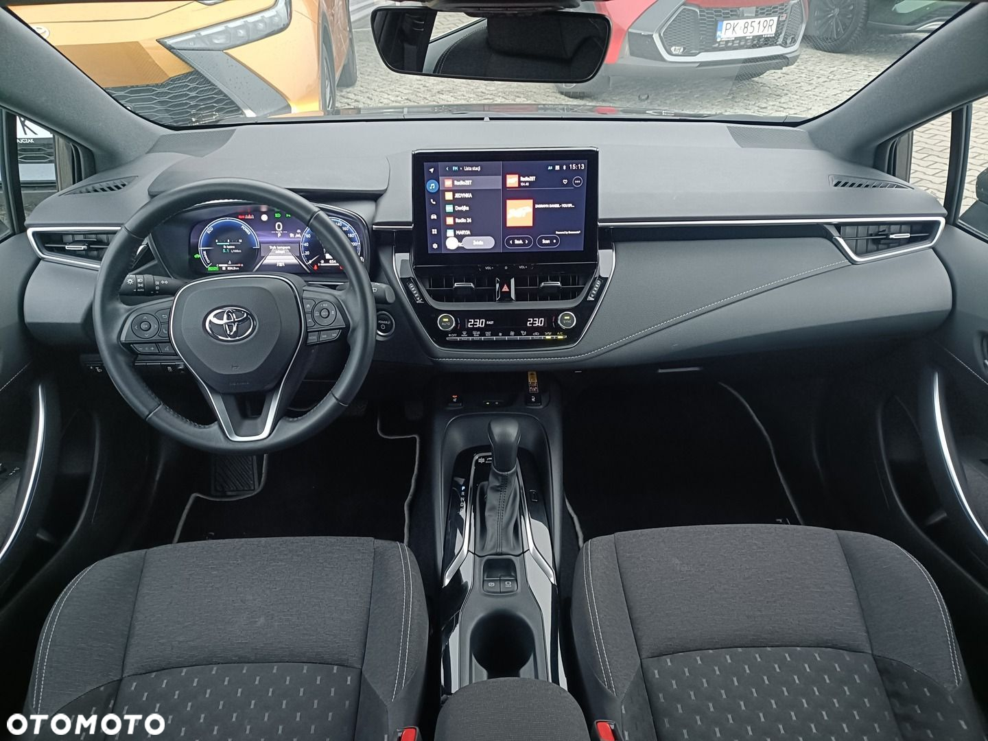 Toyota Corolla 1.8 Hybrid Comfort - 11