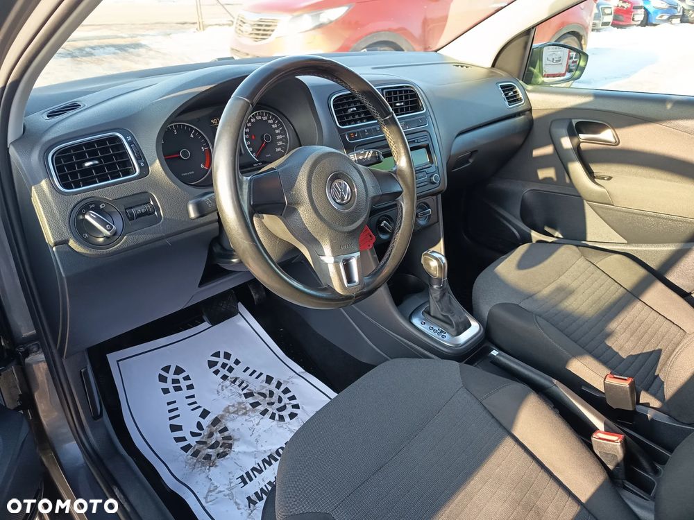 Volkswagen Polo 1.6 TDI DSG Comfortline - 9