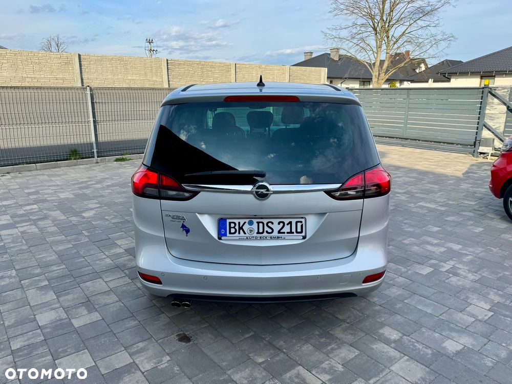Opel Zafira - 19