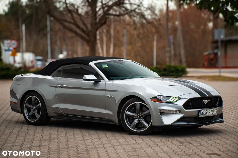 Ford Mustang - 7