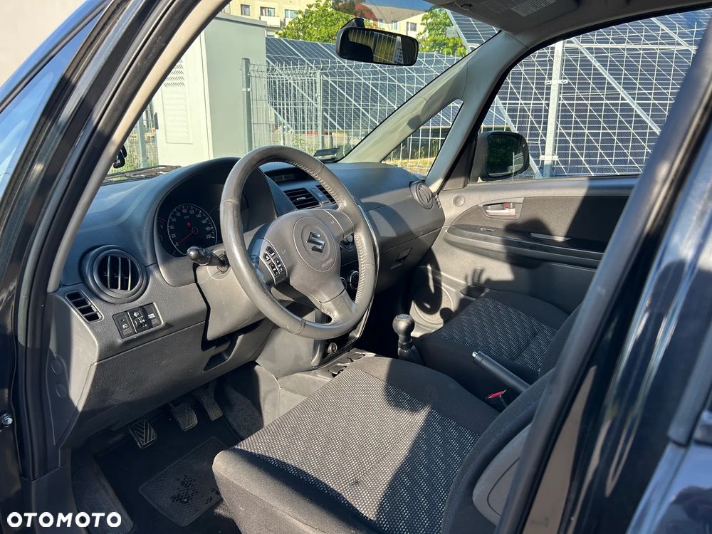 Suzuki SX4 1.6 GLX / Comfort - 8