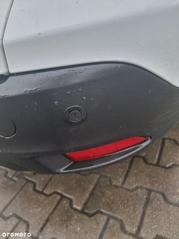 Ford Focus SW 1.5 EcoBoost S&S ST-LINE - 14