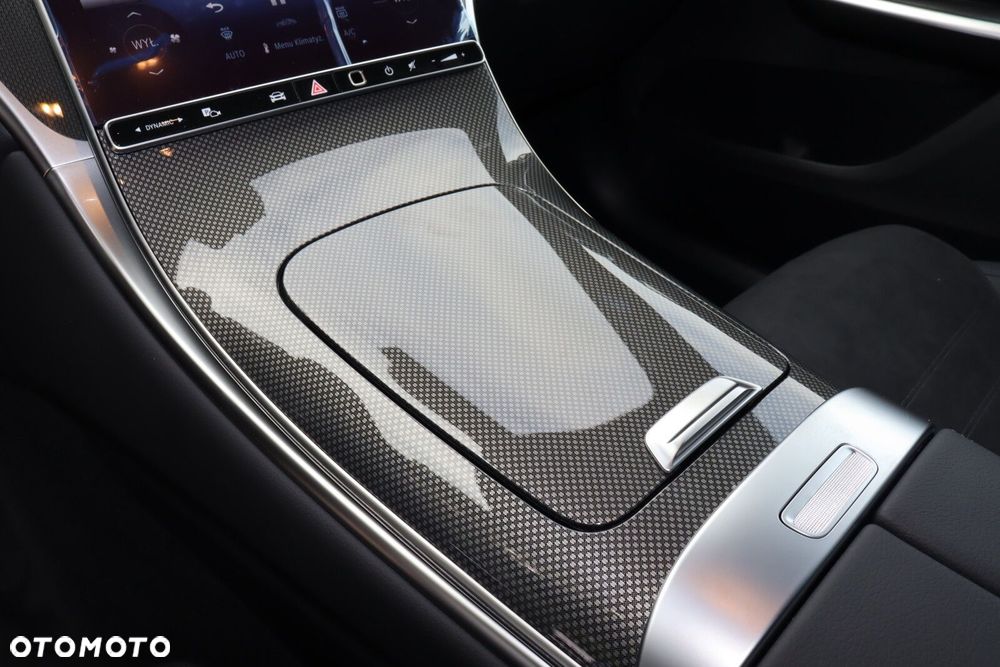 Mercedes-Benz GLC - 14