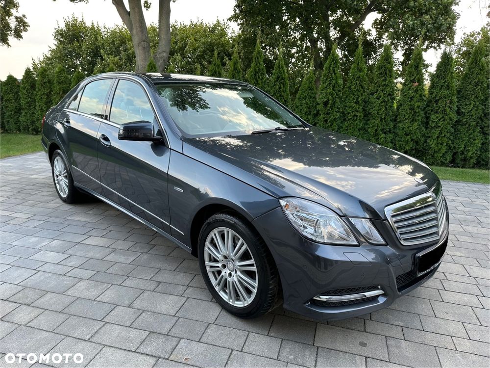 Mercedes-Benz Klasa E 250 T CDI 7G-TRONIC Elegance - 1