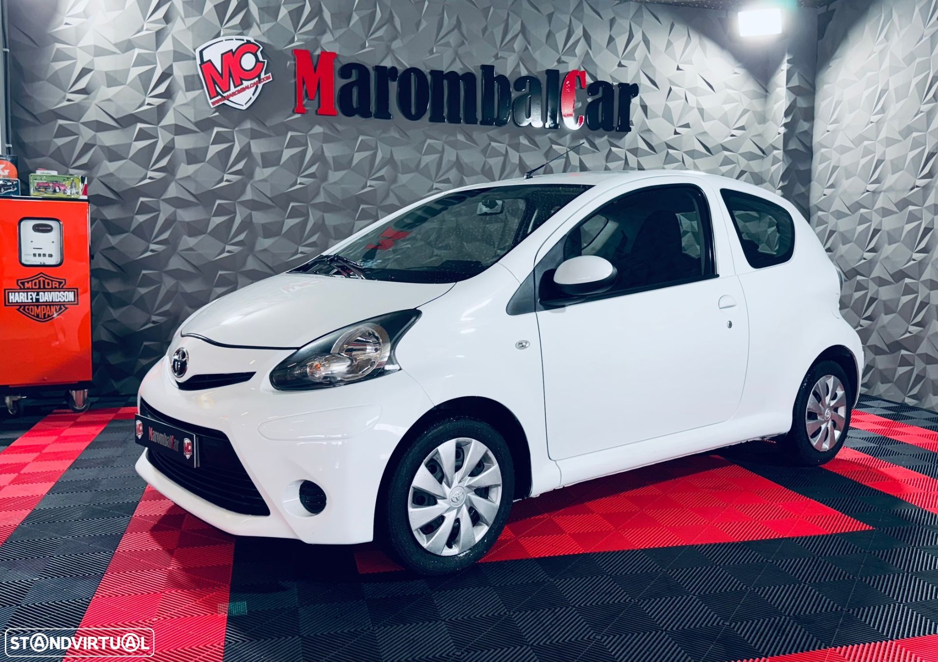 Toyota Aygo 1.0 Power Pack - 1