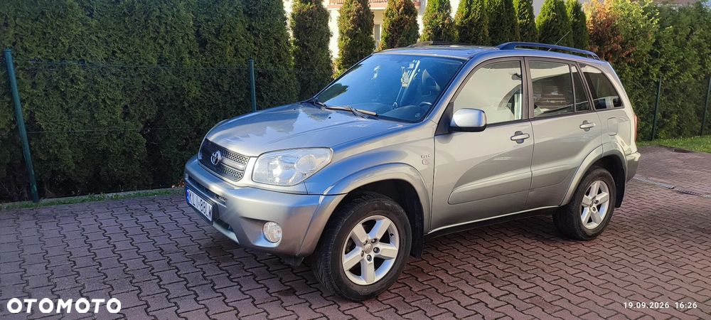 Toyota RAV4 2.0 VVT-i Sol - 3