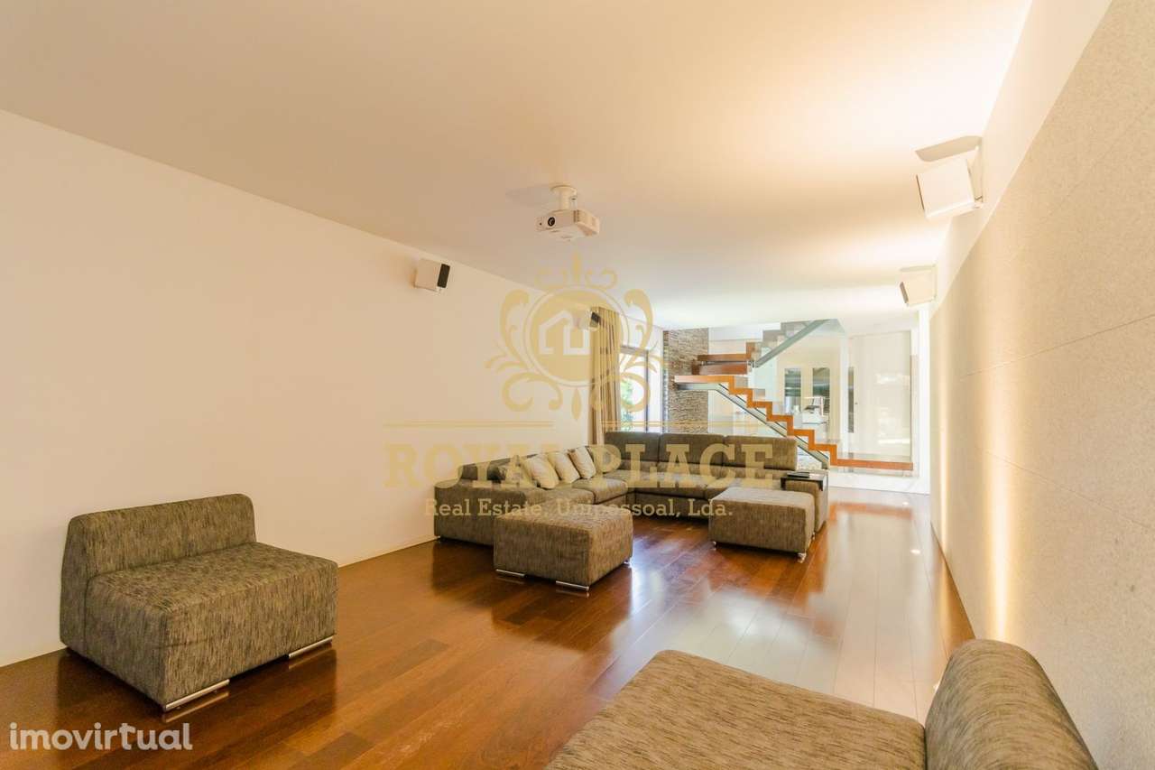 Moradia de Luxo em Santa Maria da Feira - Grande imagem: 5/51