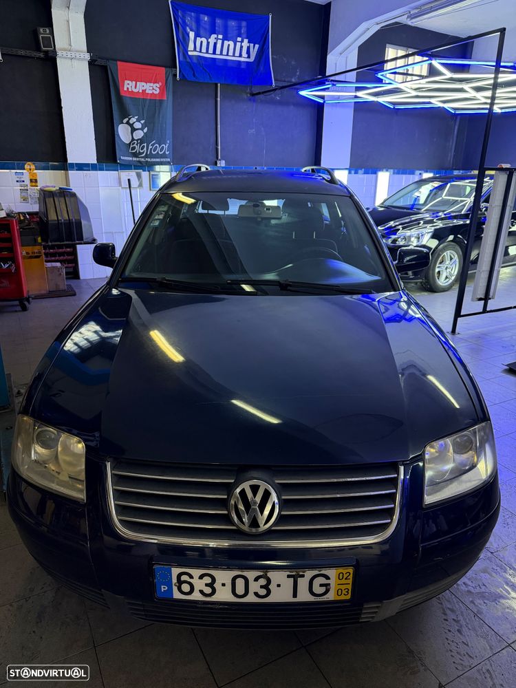 VW Passat Variant 1.6 Confortline - 1