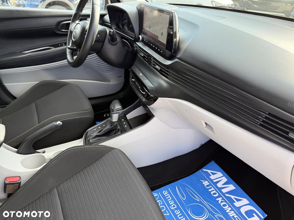 Hyundai i20 - 17
